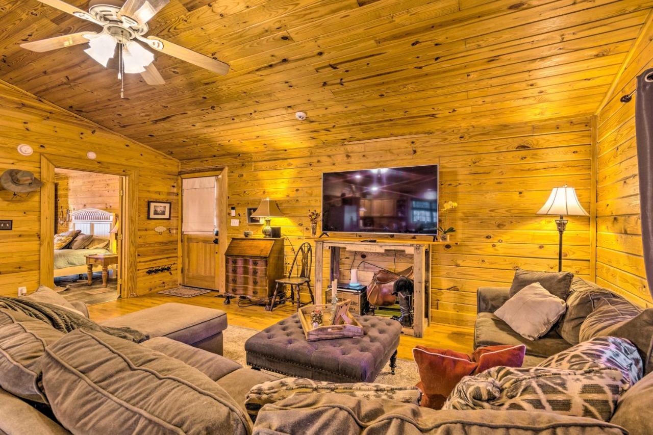 Pet-Friendly Cabot Cabin With Fenced Yard! Екстер'єр фото