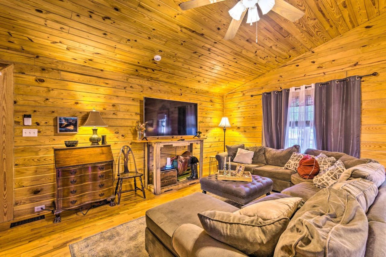 Pet-Friendly Cabot Cabin With Fenced Yard! Екстер'єр фото