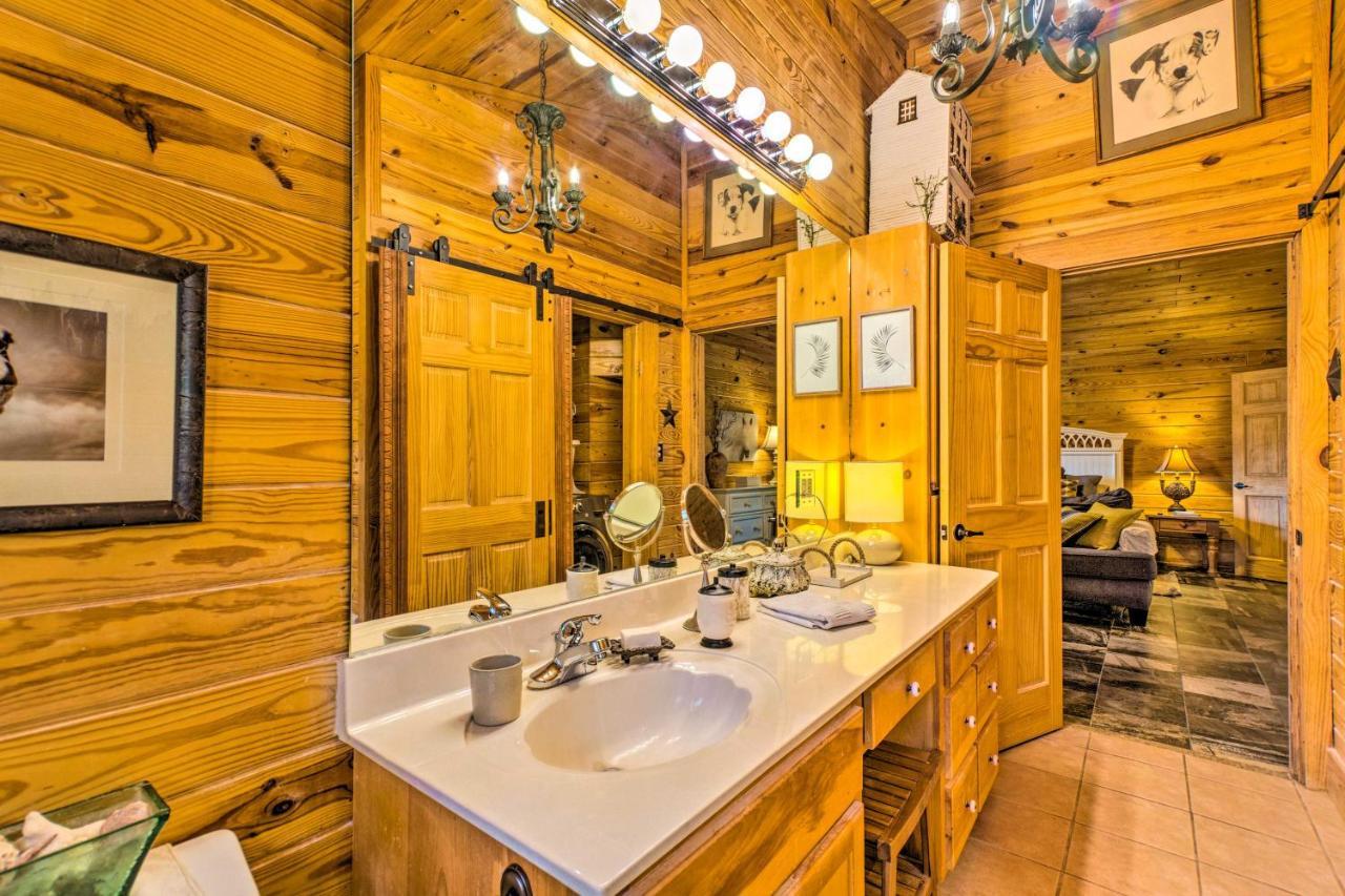Pet-Friendly Cabot Cabin With Fenced Yard! Екстер'єр фото