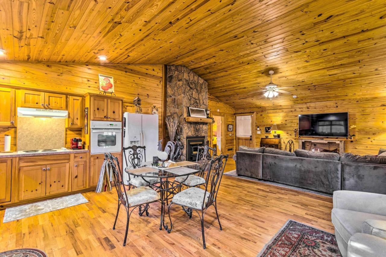 Pet-Friendly Cabot Cabin With Fenced Yard! Екстер'єр фото