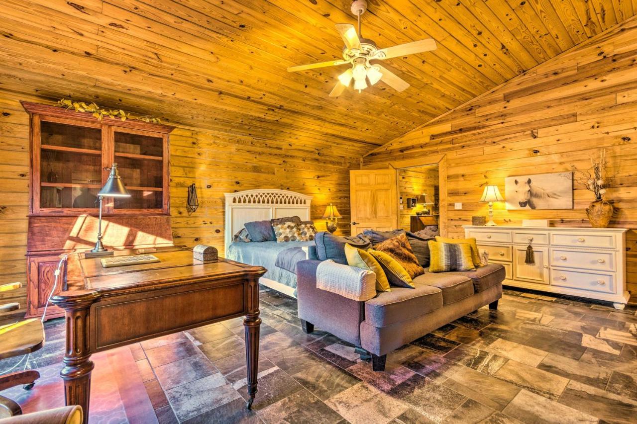 Pet-Friendly Cabot Cabin With Fenced Yard! Екстер'єр фото
